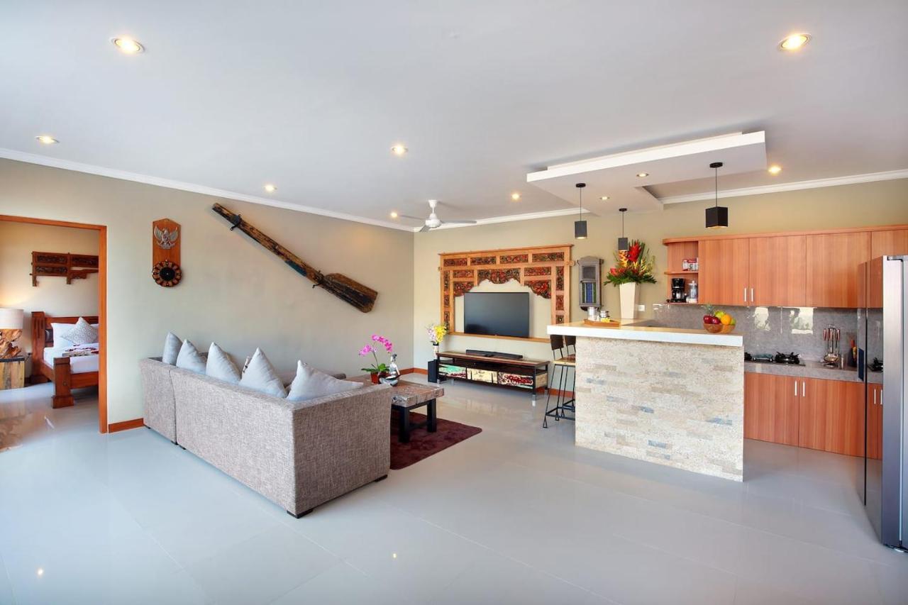 Kae Villa Anggrek Seminyak Buitenkant foto