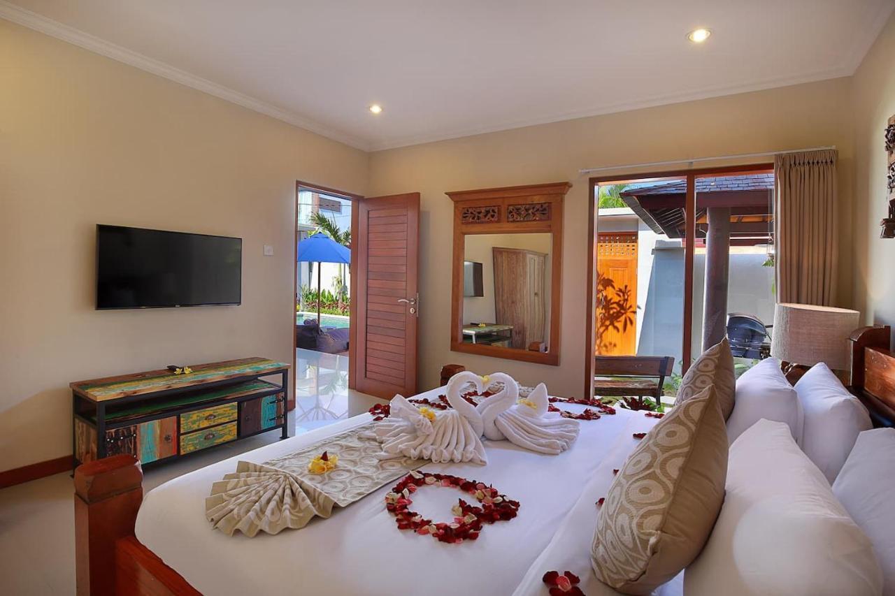 Kae Villa Anggrek Seminyak Buitenkant foto
